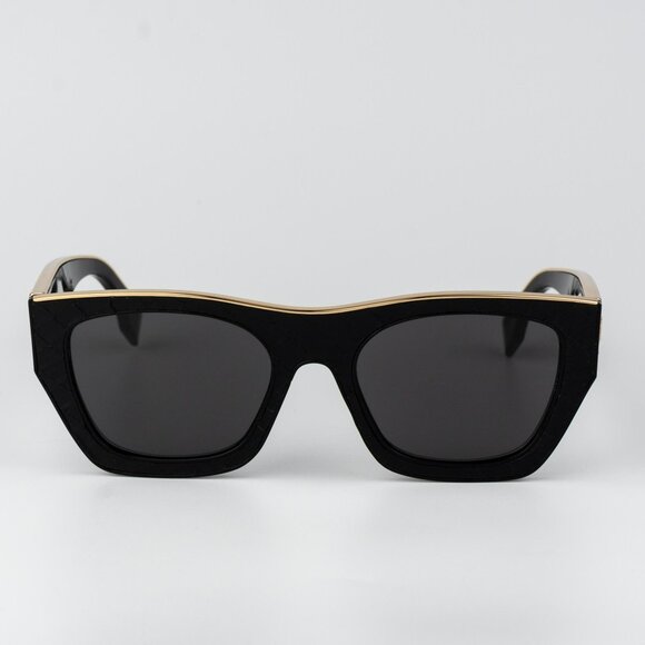 Fendi LEATHER LIMITED EDITION Men Sunglasses Square Black Grey FE40126I 01A - Picture 1 of 8